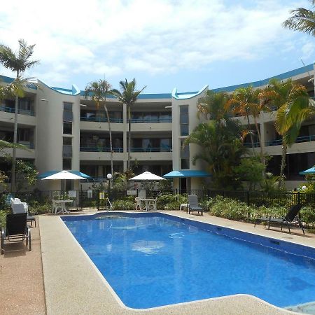 Placid Waters Holiday Apartments Bongaree ภายนอก รูปภาพ