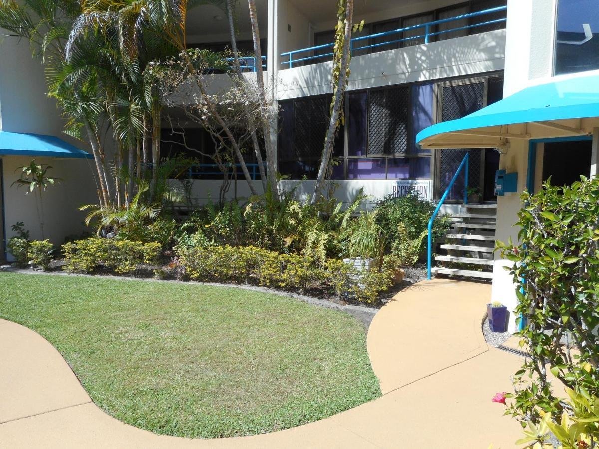 Placid Waters Holiday Apartments Bongaree ภายนอก รูปภาพ